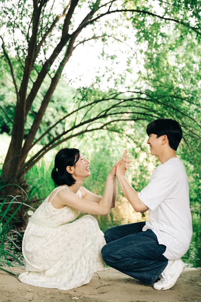 main couple image 4